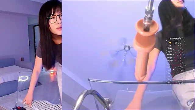 Snapshot of jane_sui chatting on January 25, 2025, 12:37 pm jane sui online show from January 25, 2025, 12:37 pm