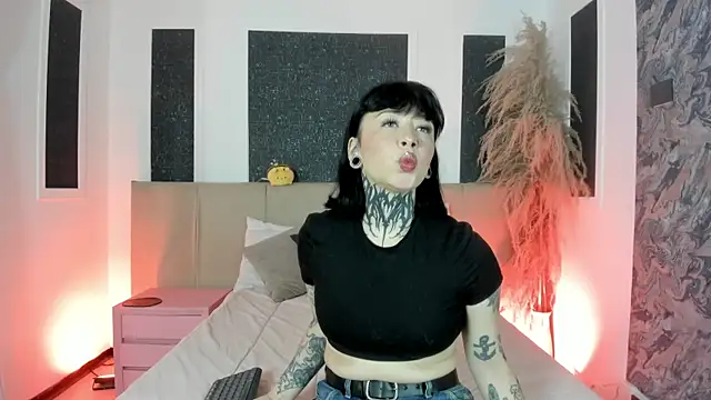 Scolw online show from December 18, 2025, 12:31 pm