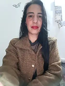 Snapshot of christine-x chatting on February 5, 2026, 11:50 am christine-x online show from February 5, 2026, 11:50 am