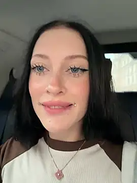 Melissa crazy online show from July 4, 2026, 4:11 pm