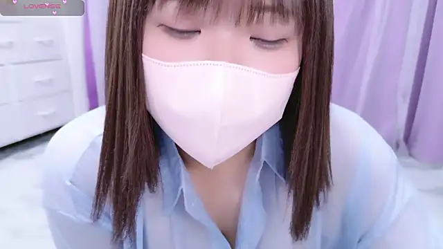 Snapshot of _mirai0917 chatting on March 4, 2025, 1:34 am  mirai0917 online show from March 4, 2025, 1:34 am