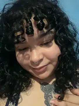 Kimberliprivv online show from April 25, 2026, 1:36 pm