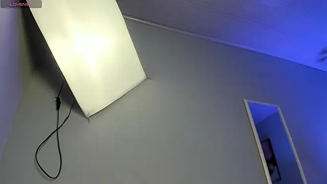 ScarletGV online show from February 20, 2026, 5:15 am