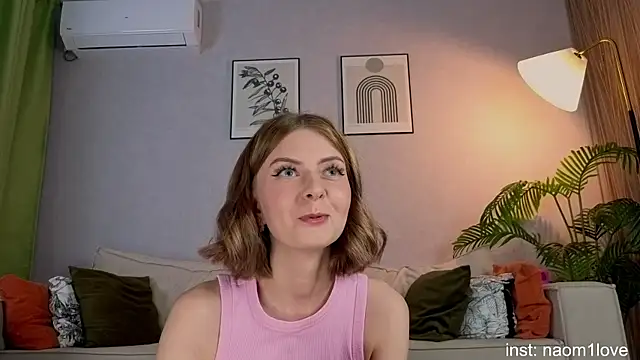 Naomi Girly online show from June 26, 2026, 6:36 pm