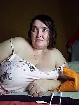 Snapshot of Liluboobs chatting on January 6, 2026, 5:33 am Liluboobs online show from January 6, 2026, 5:33 am