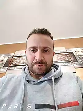 Snapshot of gilera250s chatting on May 7, 2026, 6:11 pm gilera250s online show from May 7, 2026, 6:11 pm