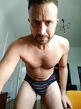 gilera250s online show from September 28, 2025, 9:16 am