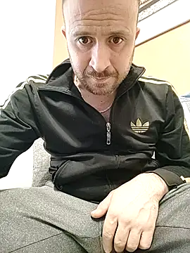 gilera250s online show from February 24, 2025, 4:26 pm