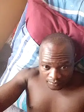 Snapshot of tonniii33 chatting on January 11, 2026, 3:41 pm tonniii33 online show from January 11, 2026, 3:41 pm