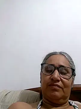  candi online show from May 9, 2026, 2:26 am