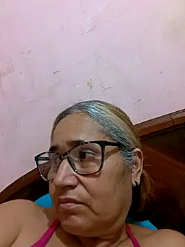 Snapshot of _candi chatting on October 4, 2025, 1:40 am candi online show from October 4, 2025, 1:40 am