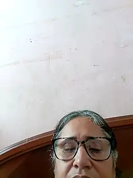 Snapshot of _candi chatting on March 22, 2025, 6:25 pm candi online show from March 22, 2025, 6:25 pm
