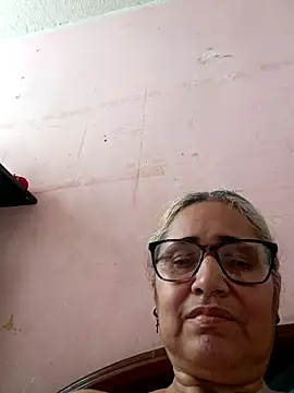 Snapshot of _candi chatting on September 11, 2025, 12:49 pm candi online show from September 11, 2025, 12:49 pm