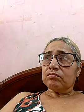 Snapshot of _candi chatting on September 21, 2025, 2:55 pm candi online show from September 21, 2025, 2:55 pm