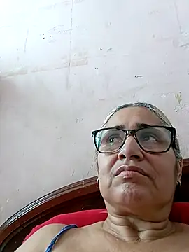 Snapshot of _candi chatting on September 8, 2025, 7:13 pm candi online show from September 8, 2025, 7:13 pm