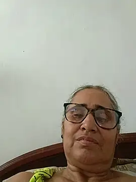  candi online show from May 17, 2026, 7:14 pm
