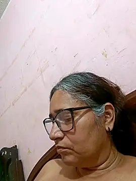 Snapshot of _candi chatting on March 20, 2025, 12:51 am candi online show from March 20, 2025, 12:51 am