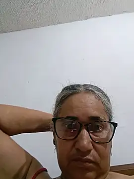  candi online show from May 23, 2026, 4:11 am