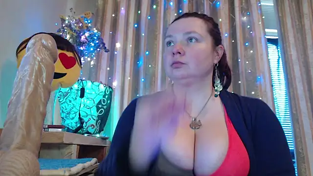 amorelara online show from March 8, 2026, 7:33 am