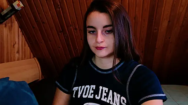 Miss Arwen online show from March 10, 2026, 2:37 am