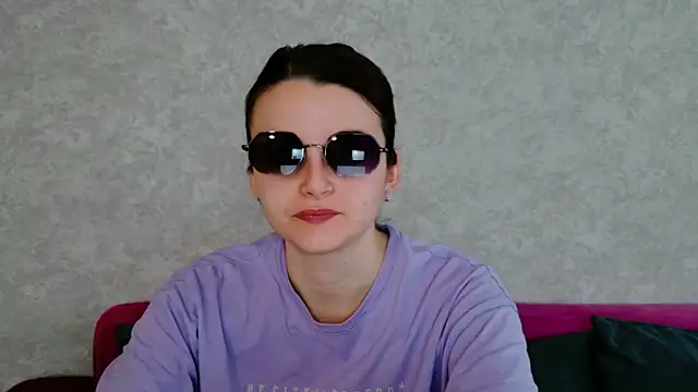 Snapshot of Miss_Arwen chatting on December 2, 2025, 4:36 am Miss Arwen online show from December 2, 2025, 4:36 am