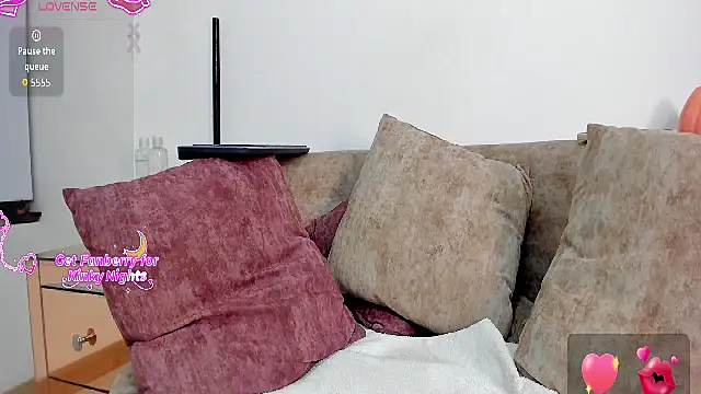 quimeralady online show from April 11, 2026, 2:30 am