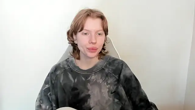 Snapshot of StellaDavis chatting on February 23, 2026, 9:21 am StellaDavis online show from February 23, 2026, 9:21 am