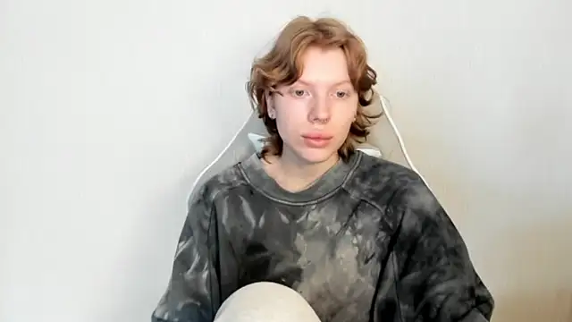 Snapshot of StellaDavis chatting on February 28, 2026, 8:14 am StellaDavis online show from February 28, 2026, 8:14 am