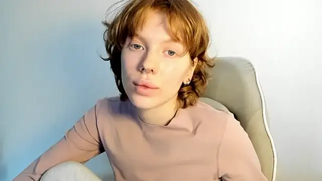 Snapshot of StellaDavis chatting on January 19, 2026, 9:35 am StellaDavis online show from January 19, 2026, 9:35 am