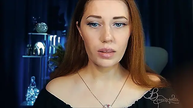 Snapshot of MissBeverlyMills chatting on April 10, 2026, 1:18 pm MissBeverlyMills online show from April 10, 2026, 1:18 pm