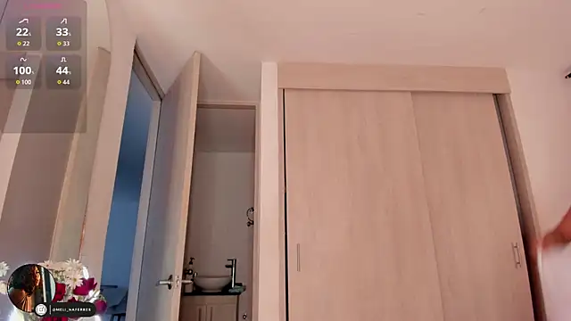 Snapshot of Melina_Ferrer1 chatting on February 21, 2026, 12:29 pm Melina Ferrer1 online show from February 21, 2026, 12:29 pm