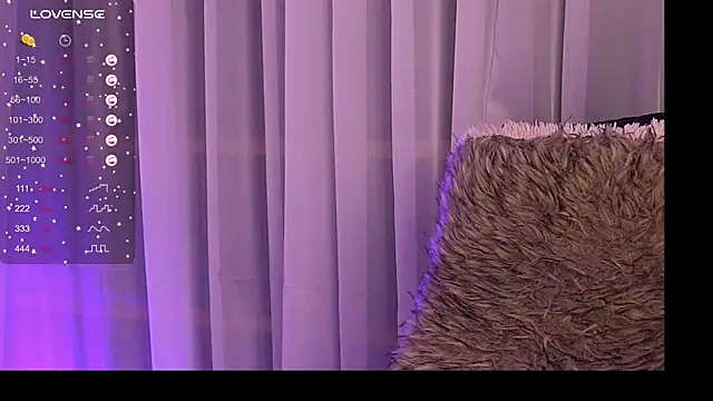 CynthiaWest online show from October 17, 2025, 3:10 am