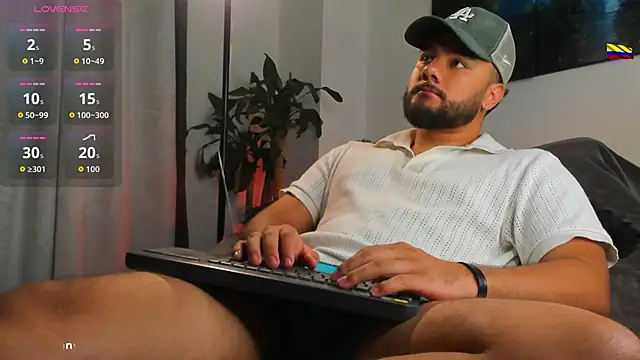 caprywilliams online show from May 30, 2026, 8:42 am