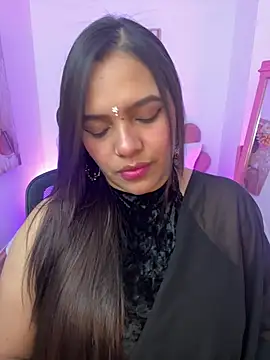 Snapshot of krishaa_ chatting on February 3, 2026, 4:01 pm krishaa online show from February 3, 2026, 4:01 pm