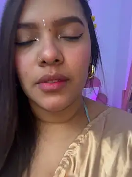 Snapshot of krishaa_ chatting on February 4, 2026, 12:33 pm krishaa online show from February 4, 2026, 12:33 pm