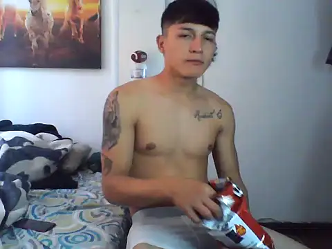 Snapshot of Pharaon_71 chatting on February 17, 2025, 9:54 pm Pharaon 71 online show from February 17, 2025, 9:54 pm