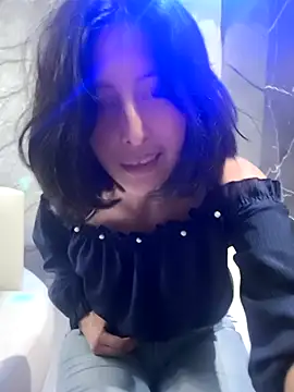 Anahi cake online show from December 15, 2025, 7:52 pm