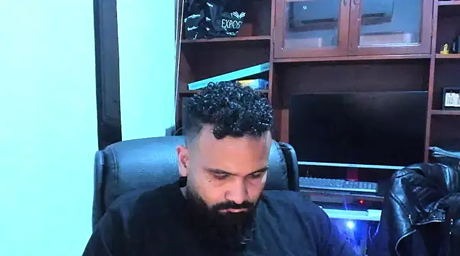 Drako Argentii online show from February 3, 2025, 11:15 pm