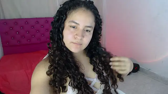 diana fitass online show from February 25, 2026, 1:17 am