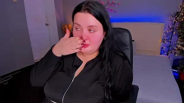 Snapshot of MonaSteele chatting on February 13, 2026, 6:19 pm MonaSteele online show from February 13, 2026, 6:19 pm