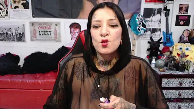 Rollyderolandia666 online show from February 23, 2025, 11:04 pm