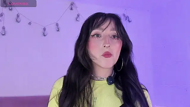 Snapshot of v1cky_ chatting on February 13, 2026, 10:21 pm v1cky online show from February 13, 2026, 10:21 pm