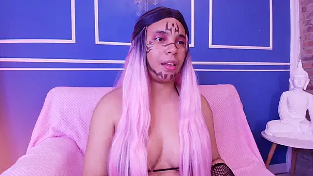 Emmapark  online show from November 1, 2025, 2:07 am