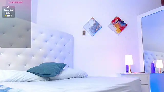 hanna danger19 online show from January 27, 2025, 2:24 pm