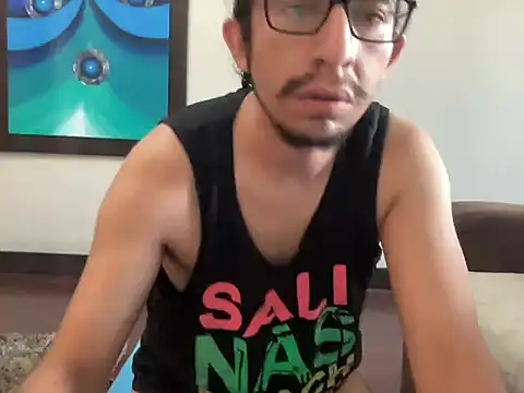 littlelatinhunter online show from October 21, 2025, 11:42 am