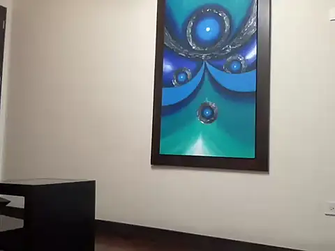 littlelatinhunter online show from October 27, 2025, 11:22 am