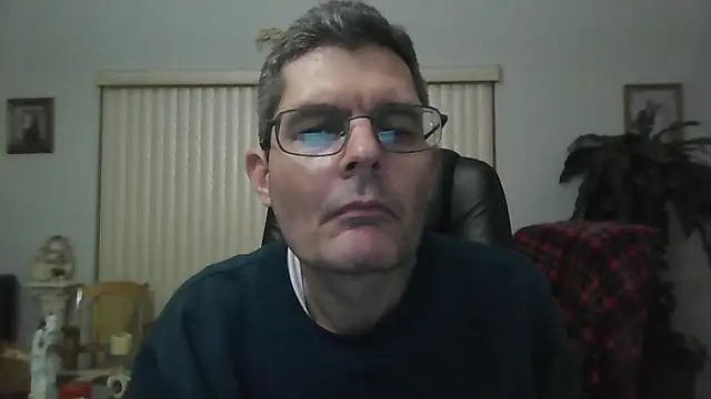 Copfiremen4566 online show from January 19, 2025, 6:53 am