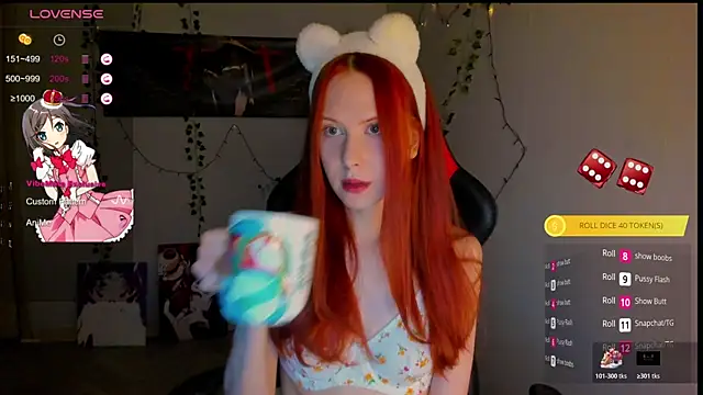 Snapshot of FruttiTatti chatting on January 7, 2026, 5:18 pm FruttiTatti online show from January 7, 2026, 5:18 pm