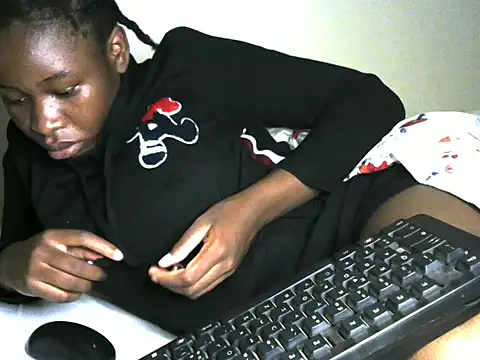 Snapshot of Novah_ chatting on January 31, 2026, 9:46 pm Novah online show from January 31, 2026, 9:46 pm