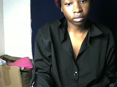 Snapshot of Novah_ chatting on May 11, 2026, 2:24 am Novah online show from May 11, 2026, 2:24 am